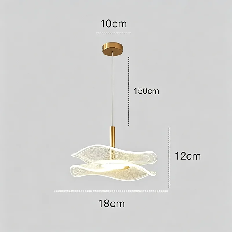 Lanterne, suspension cubique dorée, vue d'ensemble