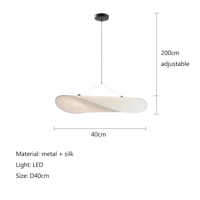 Voile, lustre en soie tendue, vue d'ensemble