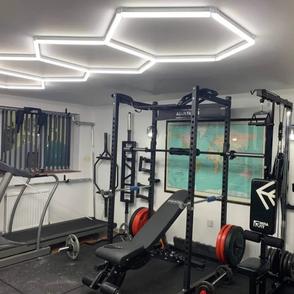 Plafonnier Hexagonal LED — Garage & Atelier