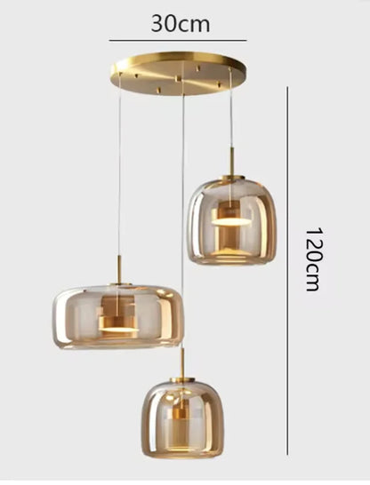 Ambre en lot de trois au-dessus d'un îlot