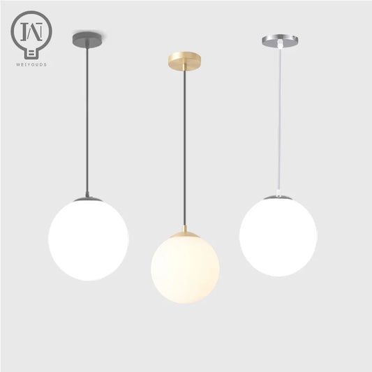Bille, suspension boule en verre chromé, vue d'ensemble