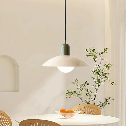 Duo, suspension bicolore en métal laqué, vue d'ensemble