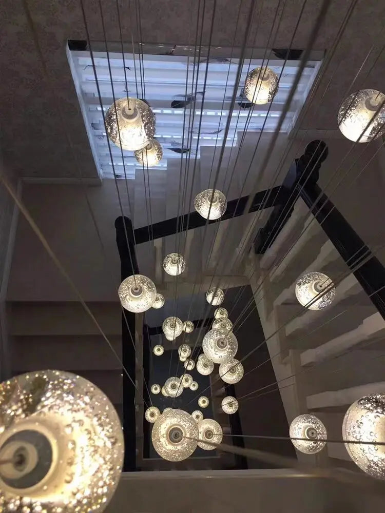 Grêle, éclats de lumière projetés