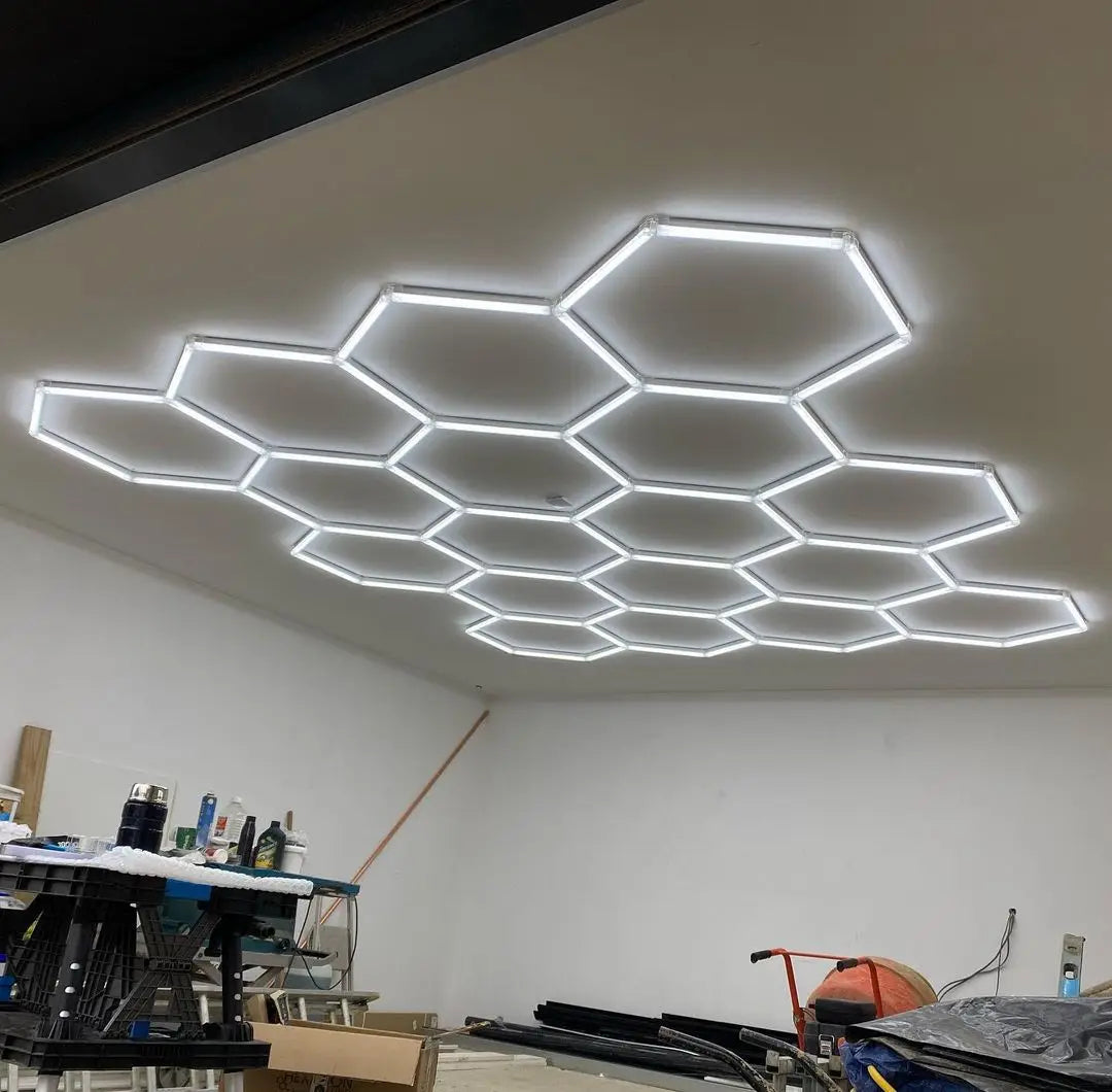 Plafonnier Hexagonal LED — Garage & Atelier, vue 2